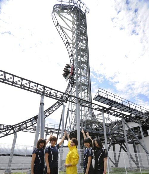 Japan Takabisha Roller Coaster