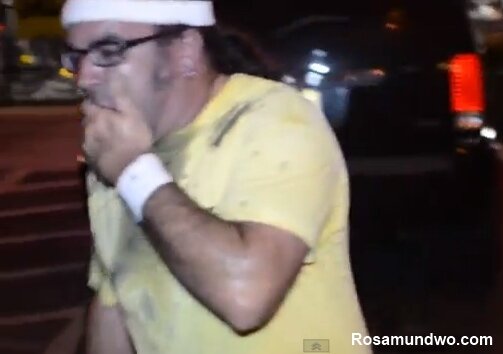 man eating cockroaches dies contest
